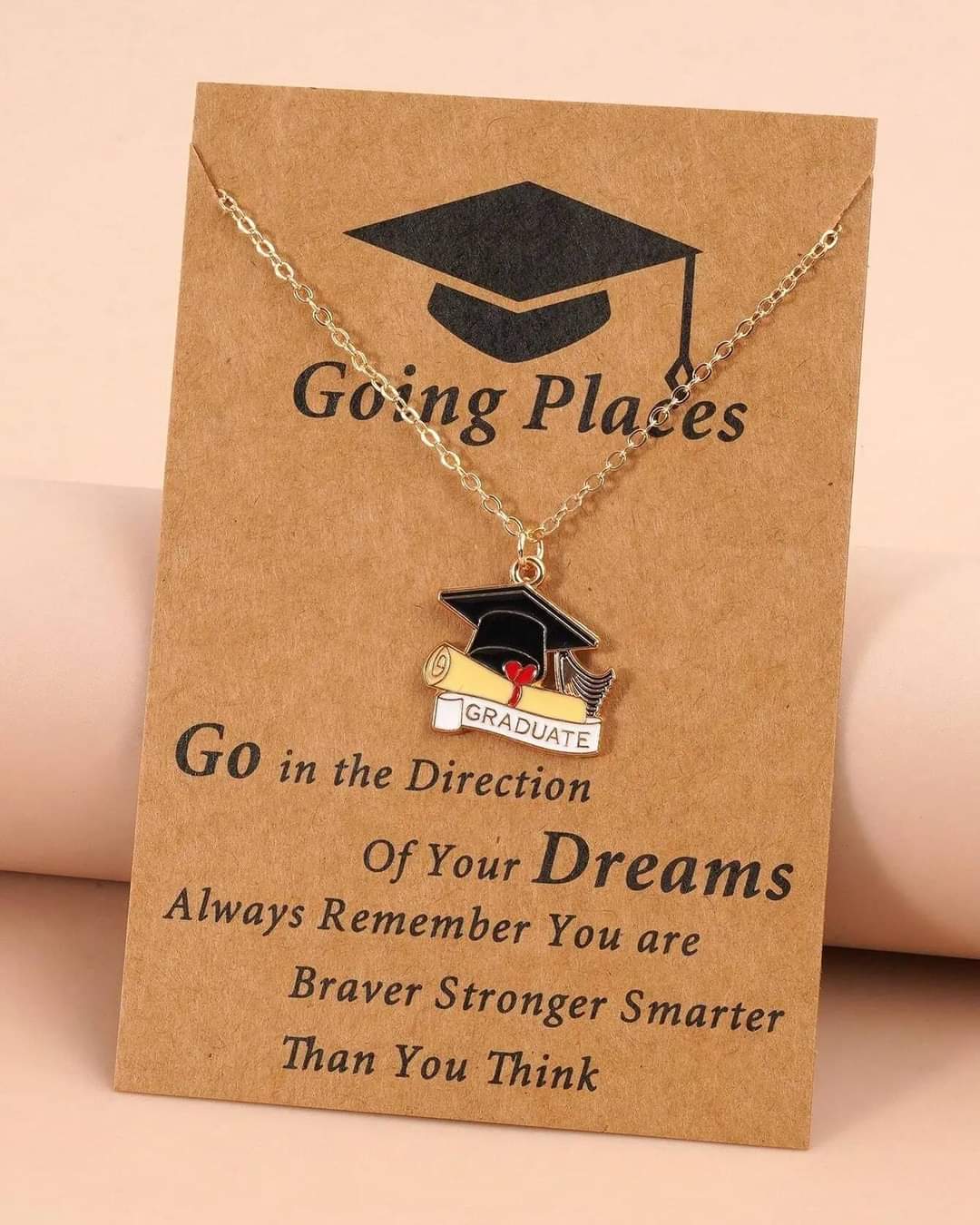 Graduation Necklace / سلسلة تخرج