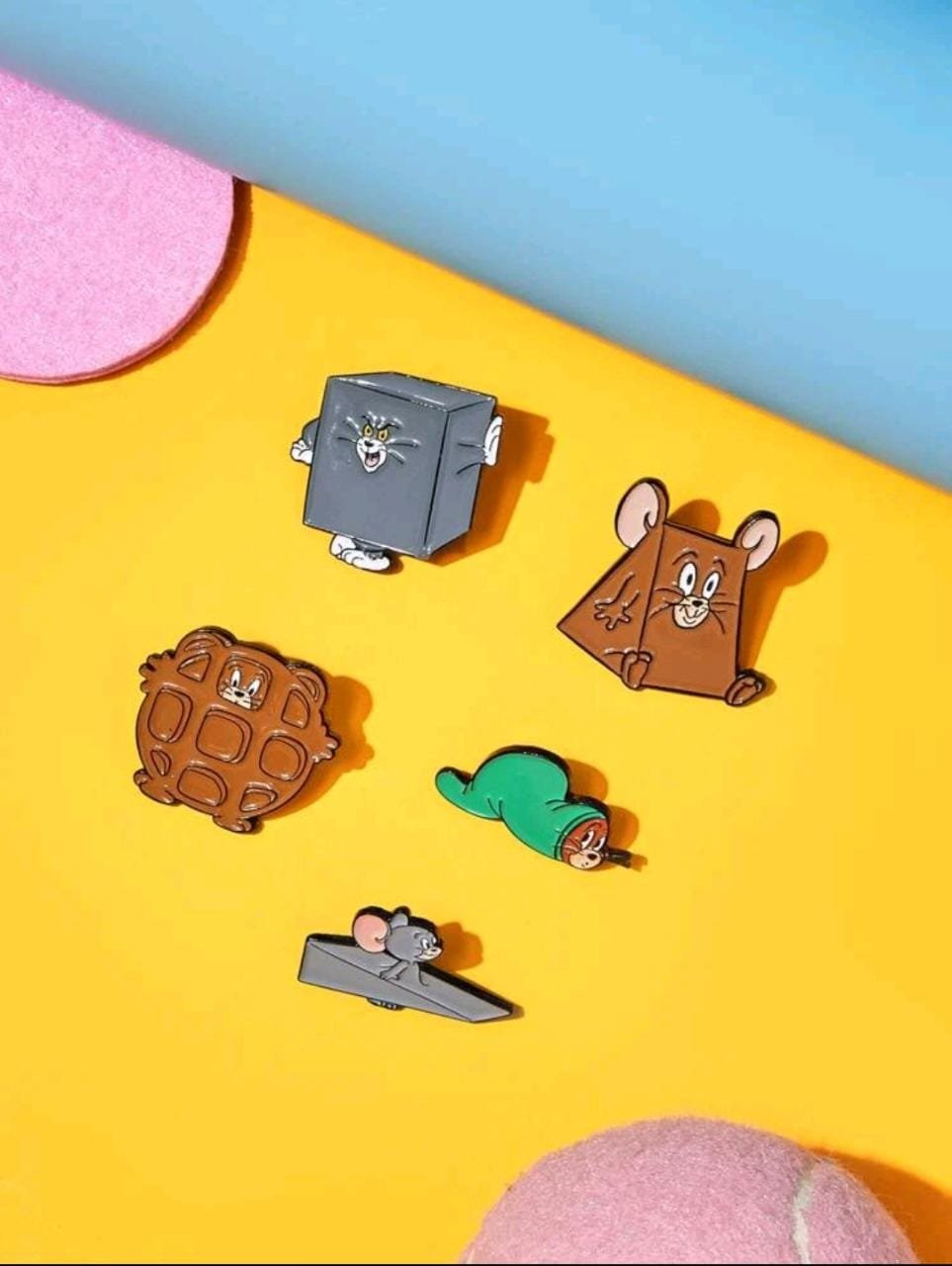 Tom and Jerry Brooch / بروش توم آند جيرى
