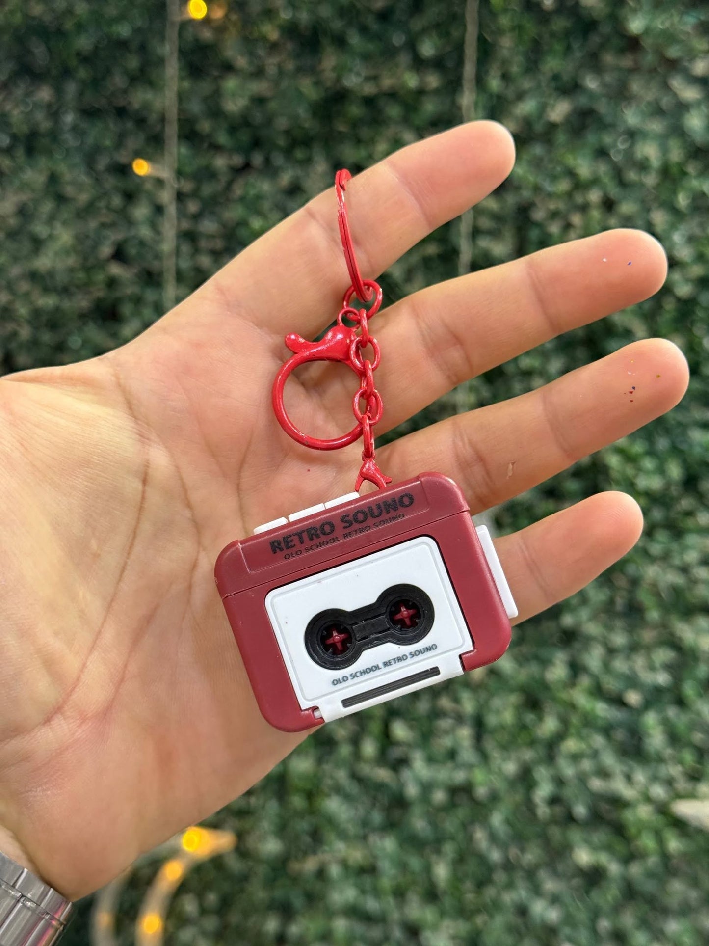 Cassette-Style Voice Recorder Keychain / ميدالية مفاتيح على شكل كاسيت