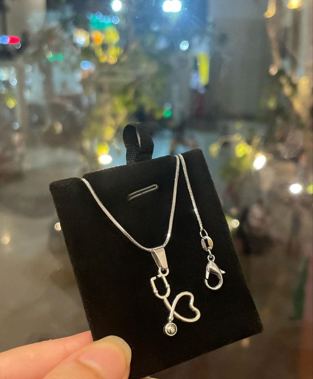 Doctor Necklace / سلسلة