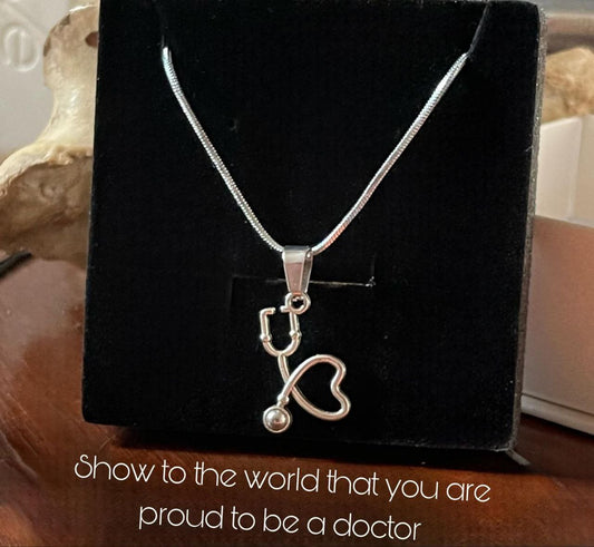 Doctor Necklace / سلسلة