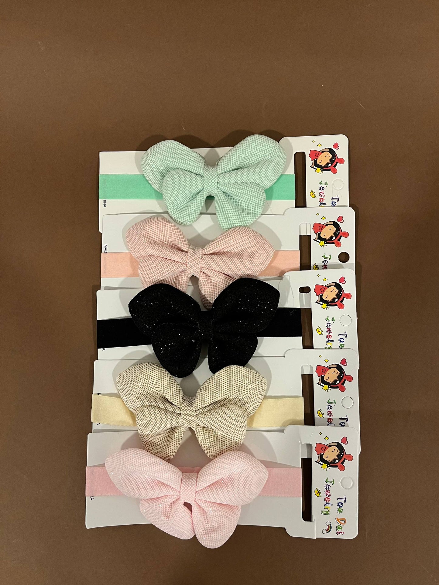 Headband With a Bow / توك شعر