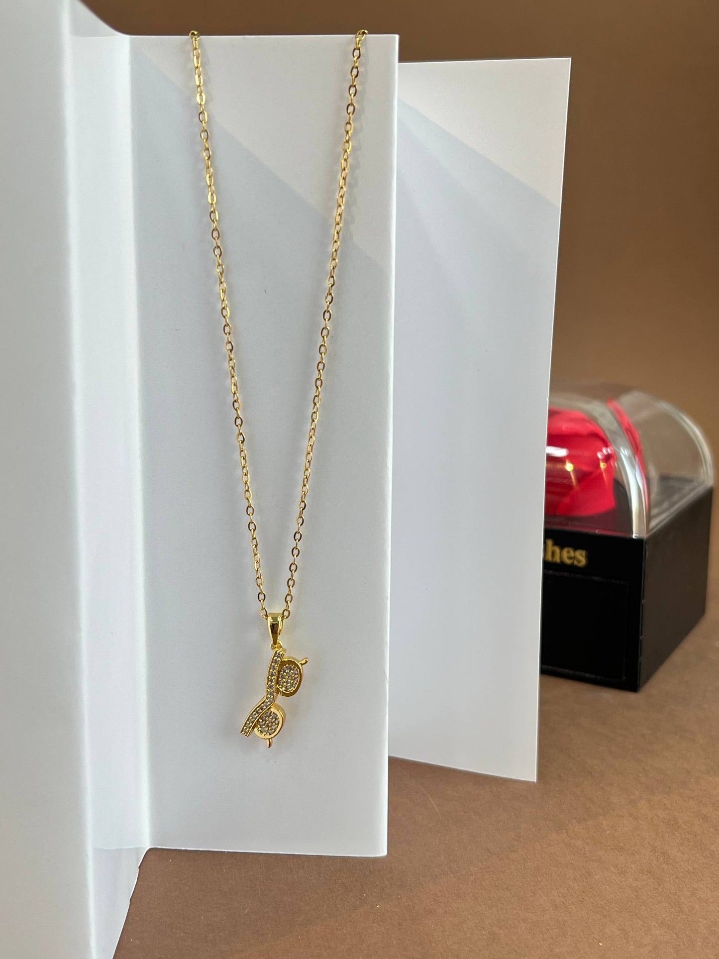 Necklace / سلسلة