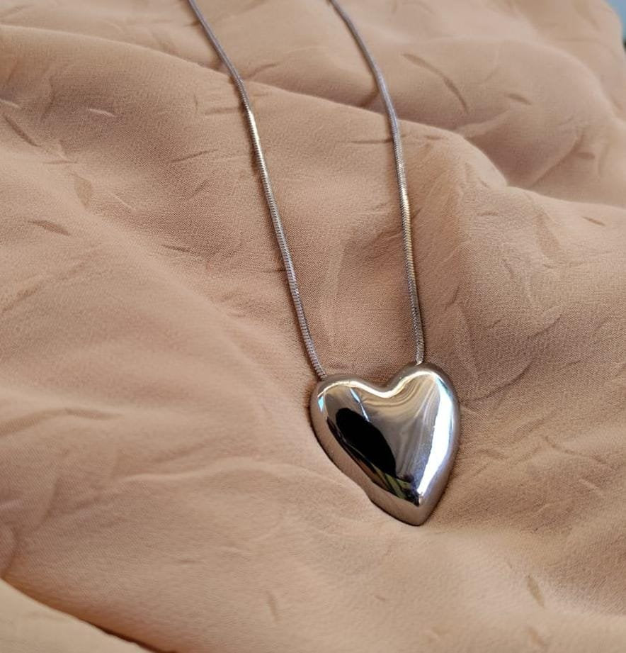 Necklace / سلسلة