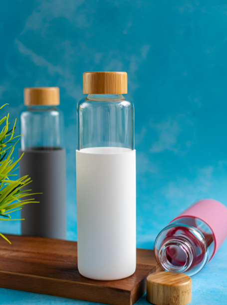 Glass Water Bottle / زجاجة مياة زجاج