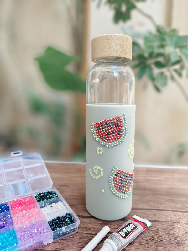 Glass Water Bottle / زجاجة مياة زجاج