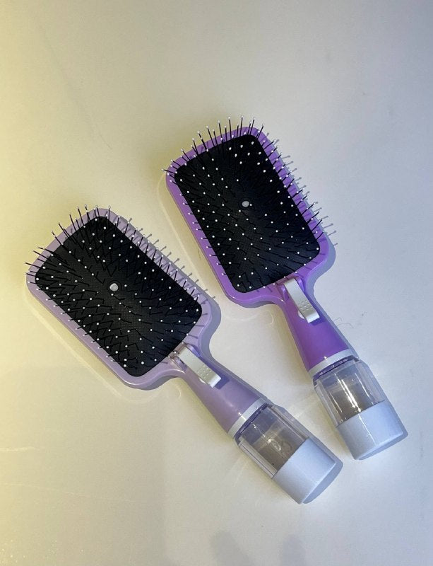 Hair Brush / فرشاة شعر بالبخاخ