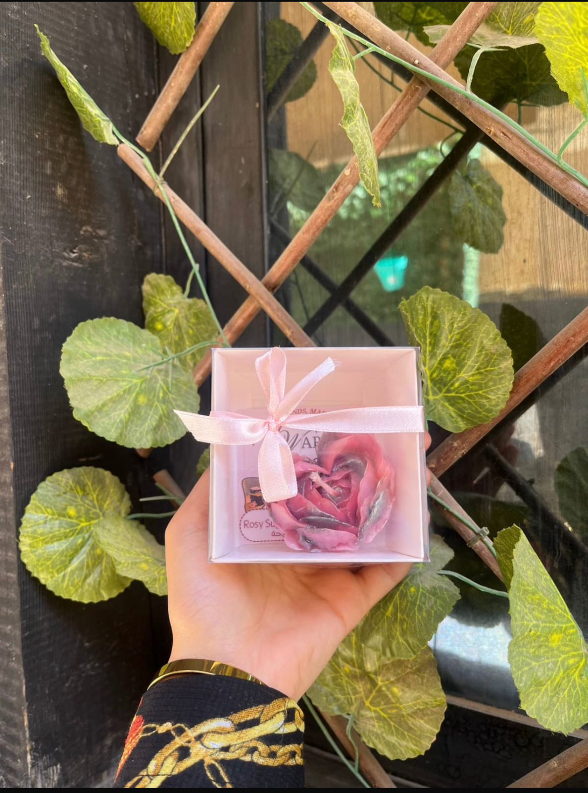 Cute Candle / شمعة رقيقة