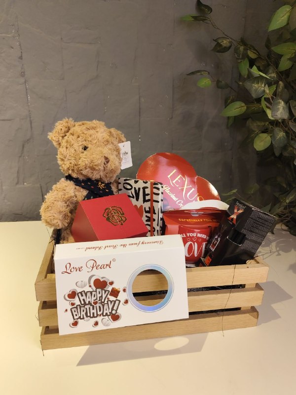Bear Hug Box