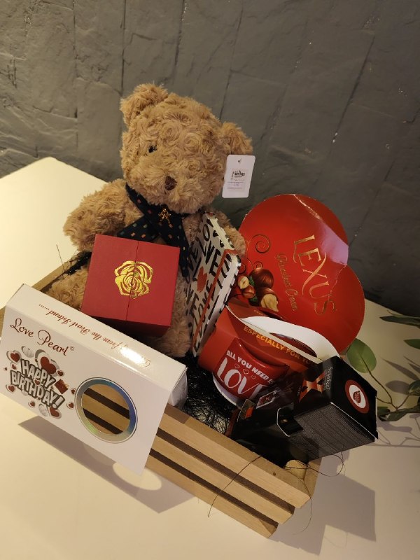 Bear Hug Box