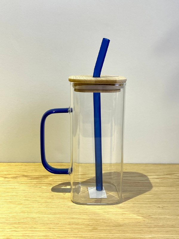 Square Glass Mug With Colored Handle & Wooden Lid / ماج زجاجى مربع بيد ملونة وغطاء خشبى