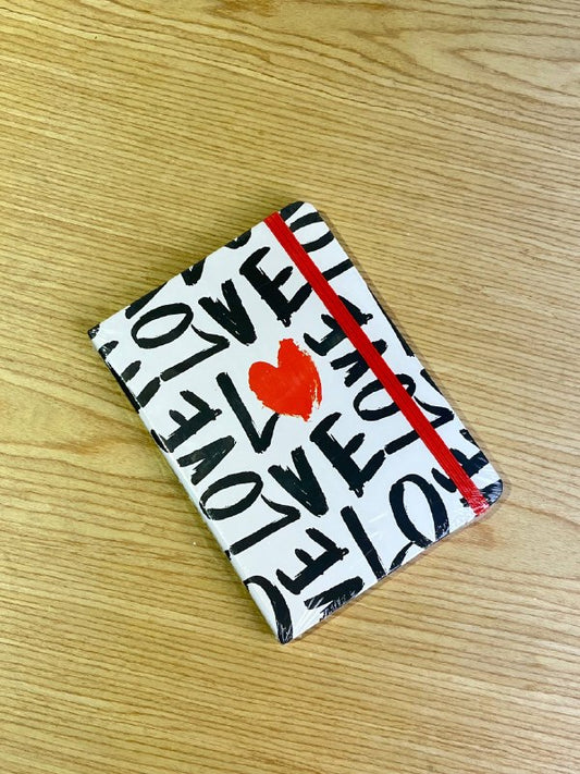 Valentine's Day White Notebook / فالنتين نوت بوك