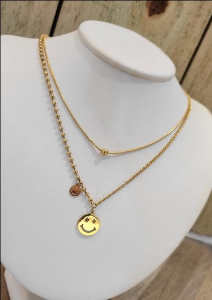 Necklace / سلسلة